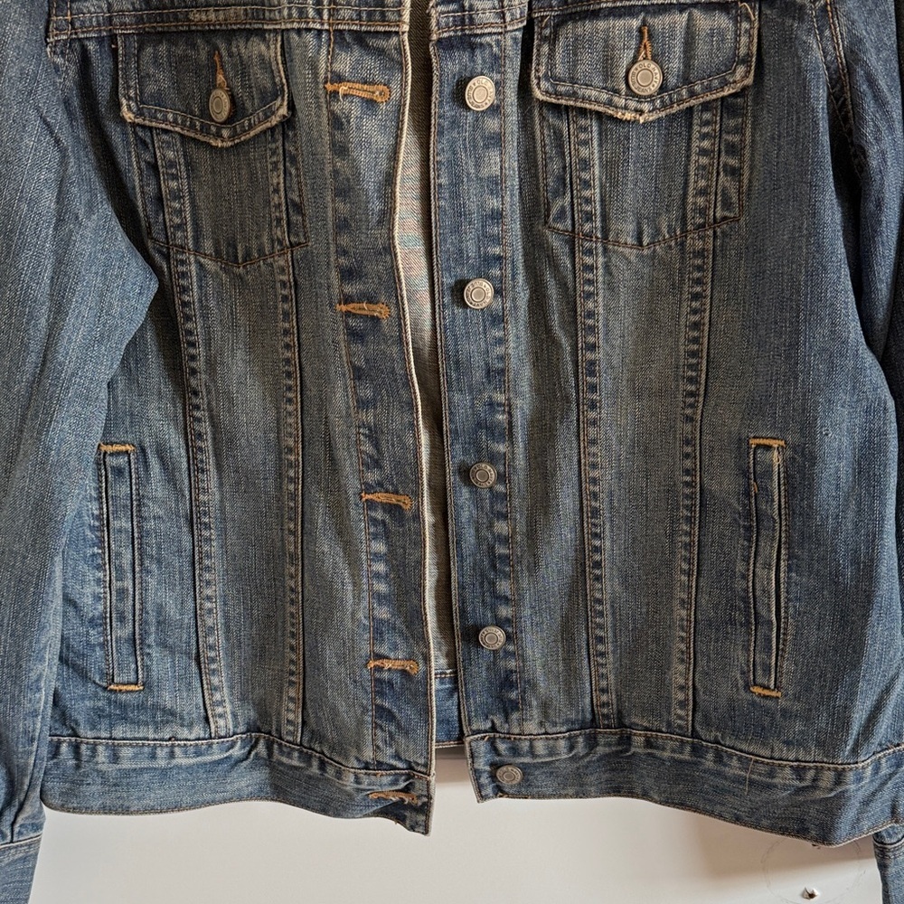 Old Navy Women's Classic Blue Jean Jacket Size XL - Picture 4 of 6